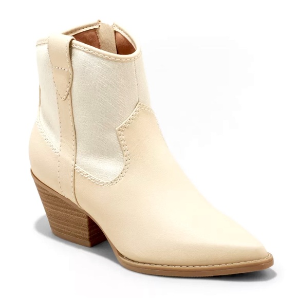 Universal Thread Shoes - NWT UNIVERSAL THREAD Womens Kay Western Boots